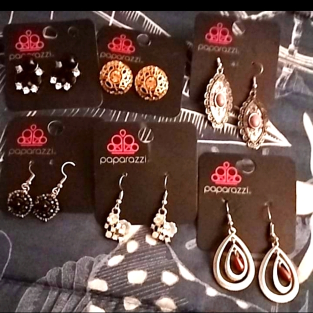 Paparazzi earrings